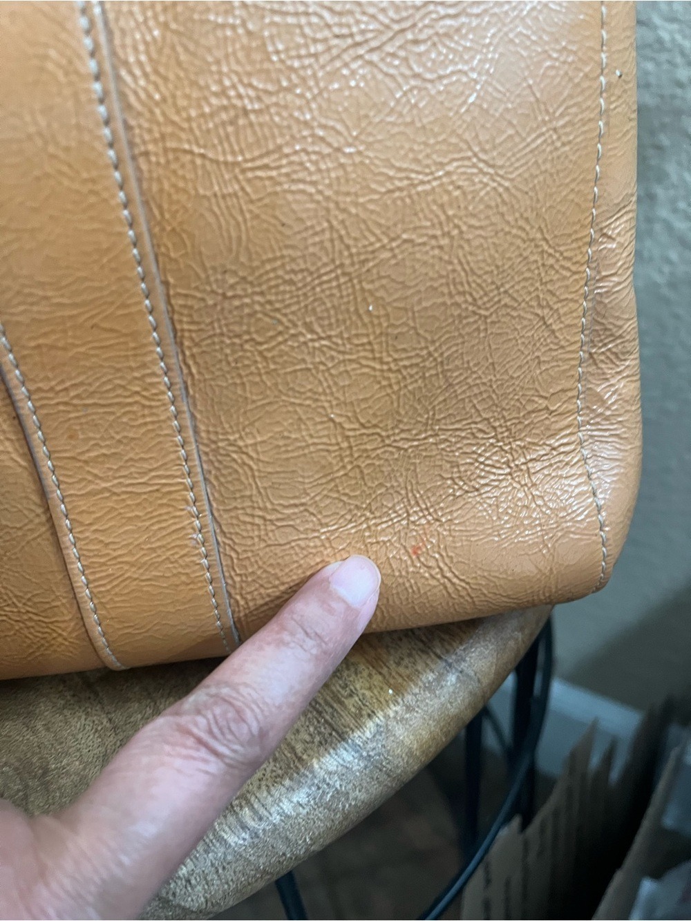 MULBERRY GLOSSY WRINKLED PATENT WARM CARAMEL/TAN LEATHER BAYSWATER - Picture 9 of 16